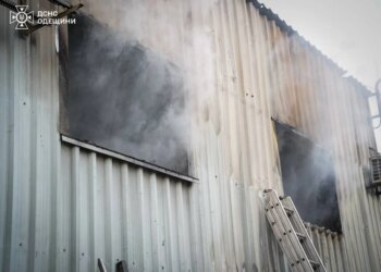 росія атакувала порти та залізницю під час масованої атаки