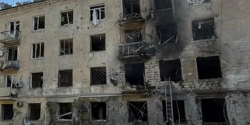 росіяни скинули три КАБи на Краматорськ, 6 поранених