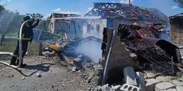 Понад 30 ударів по Дніпропетровщині завдала рф – загинула жінка, є поранені