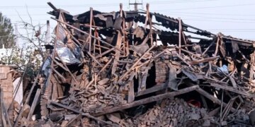 Дві людини поранено внаслідок ворожої атаки на Запорізький район