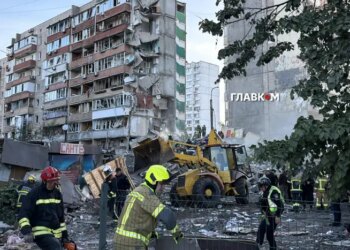 Росія масовано атакувала Київ: загинула людина, є багато постраждалих (оновлено)