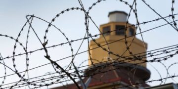 ДБР оголосило нову підозру нардепу, який у СІЗО продовжив антиукраїнську пропаганду