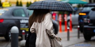 В Україні у вівторок буде тепло, але з дощами та грозами