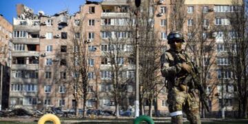 У захопленому Маріуполі окупанти планують відібрати сотні квартир у людей – міськрада