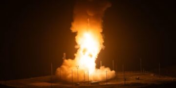 США провели тестовий запуск міжконтинентальної балістичної ракети Minuteman III