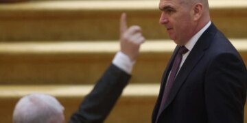 Румунський парламент голосуватиме щодо недовіри уряду