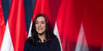 Угорщина зробила заяву про атаку Росії на Київ