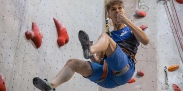 Український скелелаз встановив новий європейський рекорд на етапі Кубка світу в Китаї