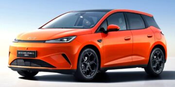 BYD готує у Європі новий гібридний хетчбек Dolphin G DM-i