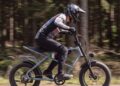 Sharp представила Moto Bike у стилі мопеда