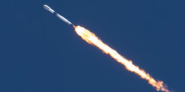Falcon 9 відправила на орбіту 24 супутники