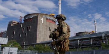 “Як завжди, бракує логіки”: МЗС відповіло на звинувачення Росії в ударі по ЗАЕС