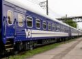 Після майже тисячі атак: Укрзалізниця встановлює модульні укриття