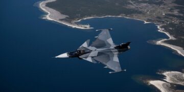 Україна отримає літаки Gripen разом із “довгою рукою” проти КАБів