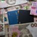 Кредитна картка чи готівковий кредит: експерт пояснив, що вигідніше для щоденних витрат