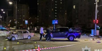 Нічна аварія з дітьми: у Києві нетверезий водій протаранив авто