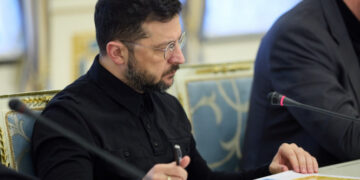 Зеленський заявив про підготовку росією удару “Орєшніком” по Україні