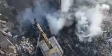 Вогонь, руйнування і жертви: що залишила після себе нічна атака на Київ