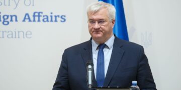 Сибіга їде до Брюсселя на переговори з НАТО та Євросоюзом