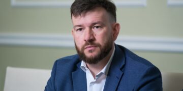 Улютін пояснив причини затримки дитячих виплат
