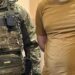 Онлайн-торгівля смертю: киянина викрили за продаж зброї через соцмережі