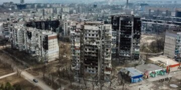 Жителі окупованого Маріуполя скаржаться на видачу чужого та недобудованого житла