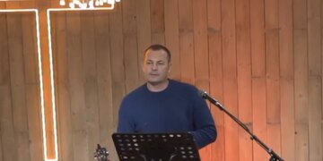 Керівник церкви баптистів, який вже побував у низці ДТП: що відомо про водія Mercedes, який вбив чотирьох людей у Києві