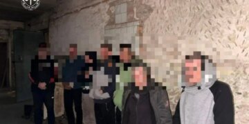 У Києві викрили чотирьох осіб, які утримували 11 людей у трудовому рабстві