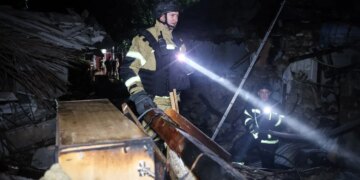 Четверо поранених і руйнування внаслідок атак рф у Миколаєві