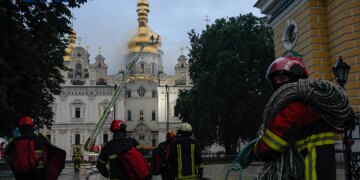 рф поширює фейк про "ракету Patriot", яка нібито пошкодила Києво-Печерську лавру – Центр страткому