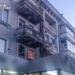 росіяни вдарили по Шостці та поранили жінку з трирічною дитиною