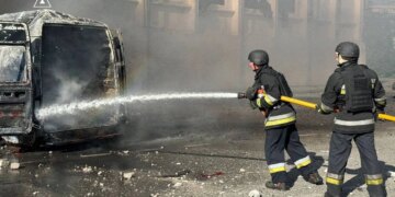 У Запоріжжі внаслідок атаки рф травмовано 10 людей, серед них – співробітник поліції