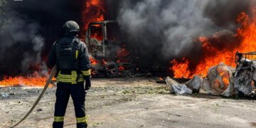 росія атакувала Херсон сімома КАБами, семеро постраждалих