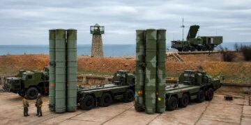 Росія вичерпує запаси ракет ППО – розвідка