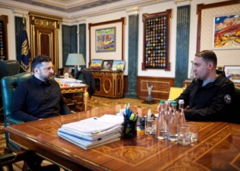 Криза на Банковій? Джерела розповіли, що відбувається між Зеленським та Будановим