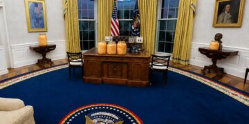 Чиновники Трампа сидять на дієті з квашеної капусти