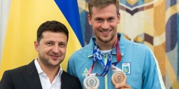 Президент призначив державні стипендії легендарним українським спортсменам