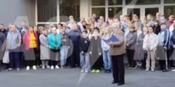 Переїхали до Росії, але опинилися на вулиці: переселенці записали звернення до Путіна