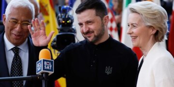 Брюссель розчарований темпами реформ в Україні – The Guardian
