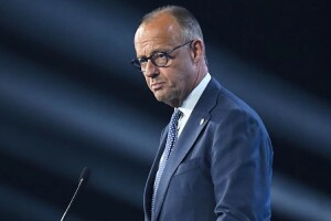 Мерц підтримав збірну країни після вильоту з чемпіонату світу та став об’єктом насмішок