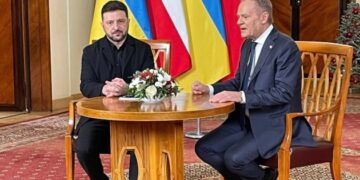 Туск натякнув, що очікує Зеленського на конференції з відновлення України у Гданську
