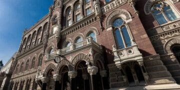 Курси долара та євро на 9 червня