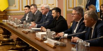 Зеленський прокоментував «удар дрона по автобусу з білоруськими дітьми» у Брянській області