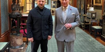 Зеленський зустрівся з королем Чарльзом