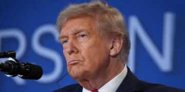 Росія не напала б на Україну, якби її не вигнали з G8, – Трамп