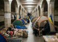 Конфлікт у підземці: чи заборонять намети та матраци в метро Києва