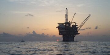 Ціни на нафту обвалилися до довоєнних рівнів