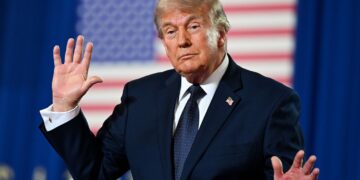 Трамп відреагував на лист Зеленського до Путіна (відео)
