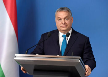 Угорські журналісти виявили, що за затриманням інкасаторів “Ощадбанку” стояв Орбан