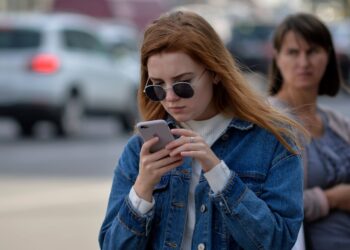 Зв’язок без абонплати? Чи змінять “Київстар”, Vodafone та lifecell правила для тарифів